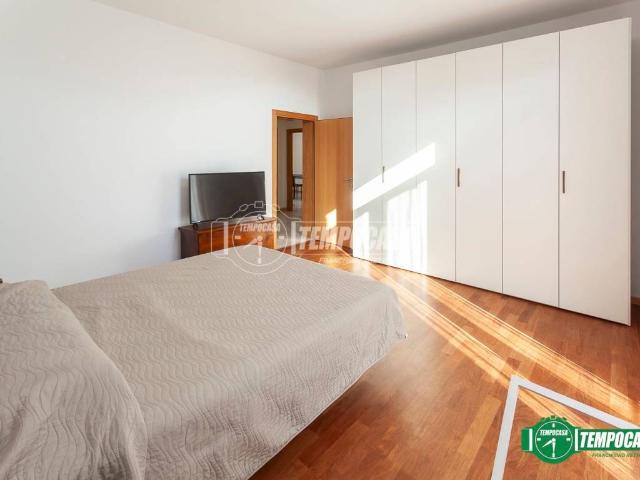 Appartamento in vendita a Bergamo, Lombardia