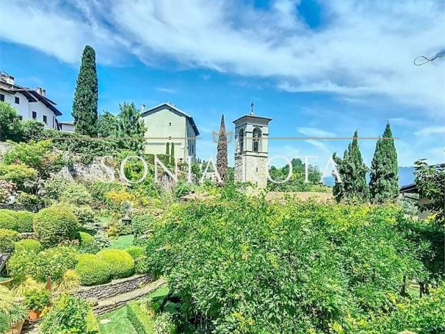 Appartamento in vendita a Bergamo