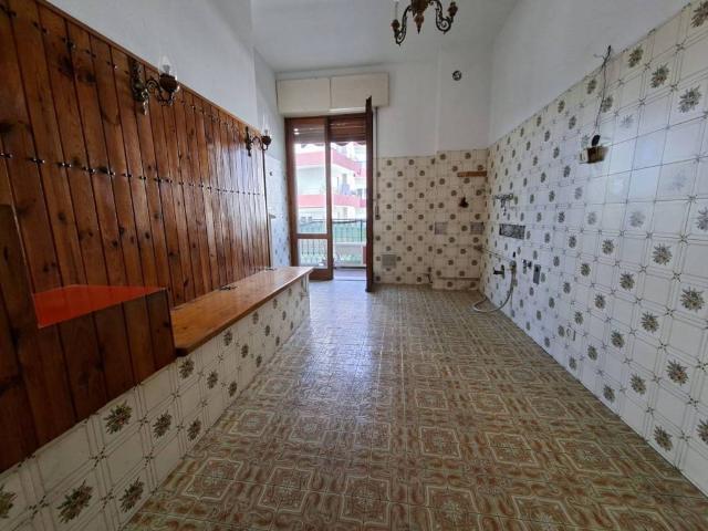 Appartamento in vendita a Bergamo, Lombardia