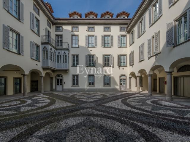 Appartamento in vendita a Città Alta, Bergamo