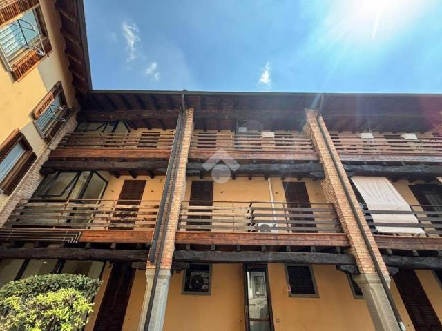 Appartamento in vendita a Bergamo, Lombardia