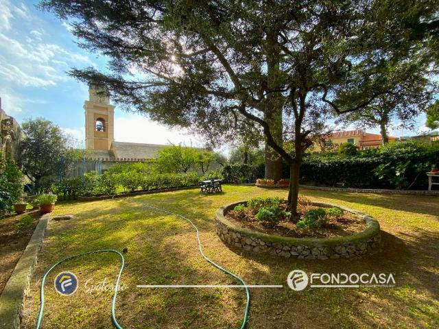 Appartamento in vendita a Merello, Bergeggi