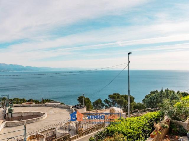 Appartamento in vendita a Merello, Bergeggi