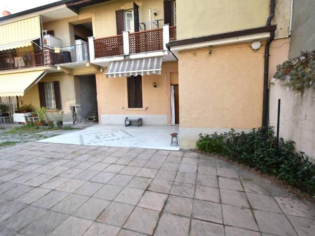 Appartamento in vendita a Villanova, Bernareggio