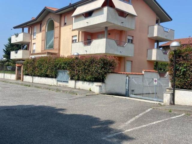 Appartamento in vendita a Villanova, Bernareggio