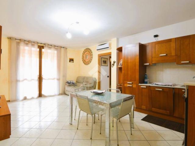 Appartamento in vendita a Villanova, Bernareggio