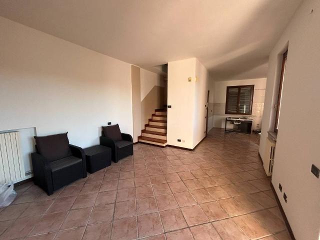Appartamento in vendita a Bernareggio, Lombardia