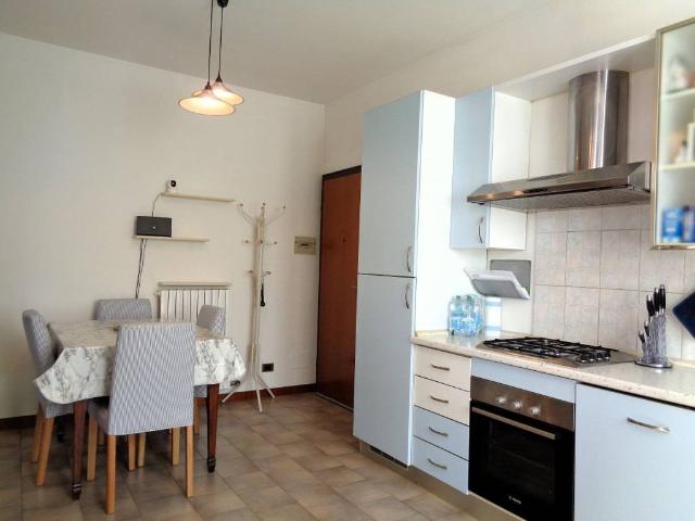Appartamento in vendita a Bernareggio, Lombardia