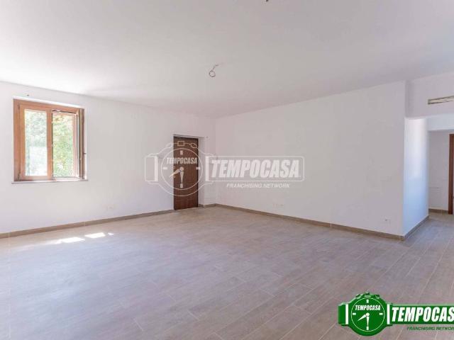 Appartamento in vendita a Bernate Ticino, Lombardia