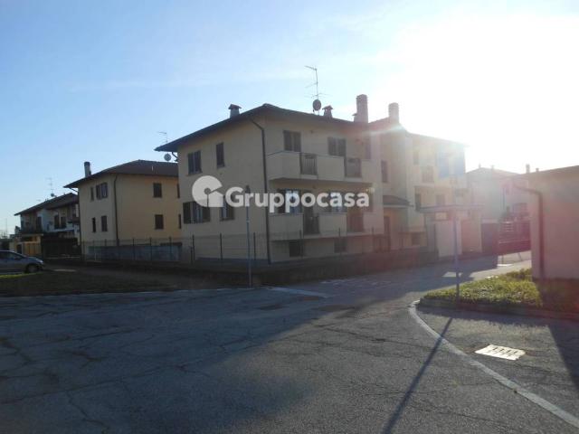 Appartamento in vendita a Bernate Ticino, Lombardia