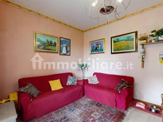 Appartamento in vendita a Montesiro, Besana In Brianza