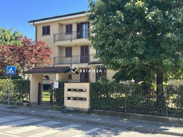 Appartamento in vendita a Valle Guidino, Besana In Brianza
