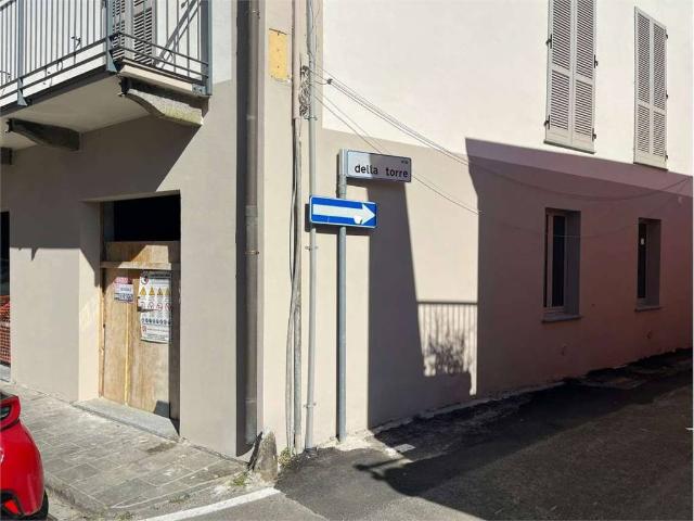 Appartamento in vendita a Montesiro, Besana In Brianza