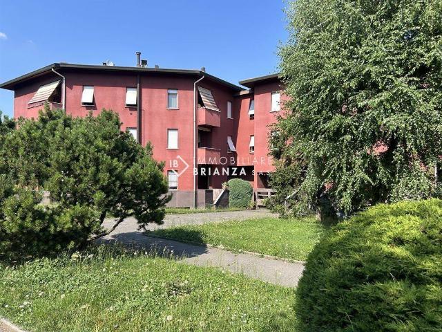 Appartamento in vendita a Casaglia, Besana In Brianza
