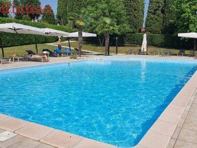 Villa Indipendente in vendita a Montesiro, Besana In Brianza