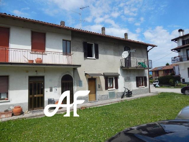 Appartamento in vendita a Naresso, Besana In Brianza