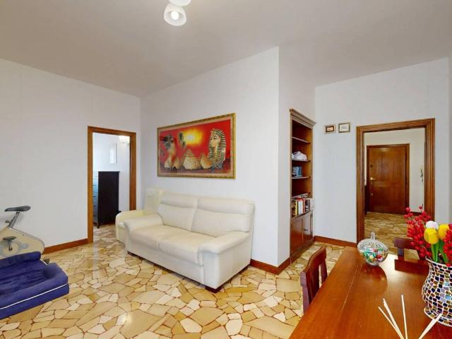 Appartamento in vendita a Montesiro, Besana In Brianza