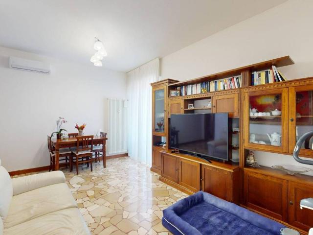 Appartamento in vendita a Montesiro, Besana In Brianza