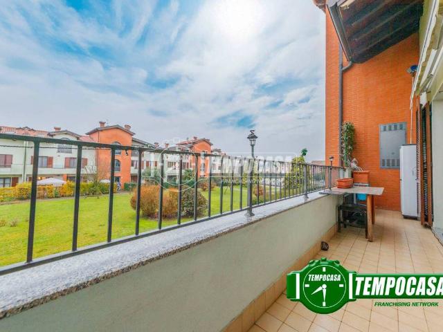 Appartamento in vendita a Besate, Milano