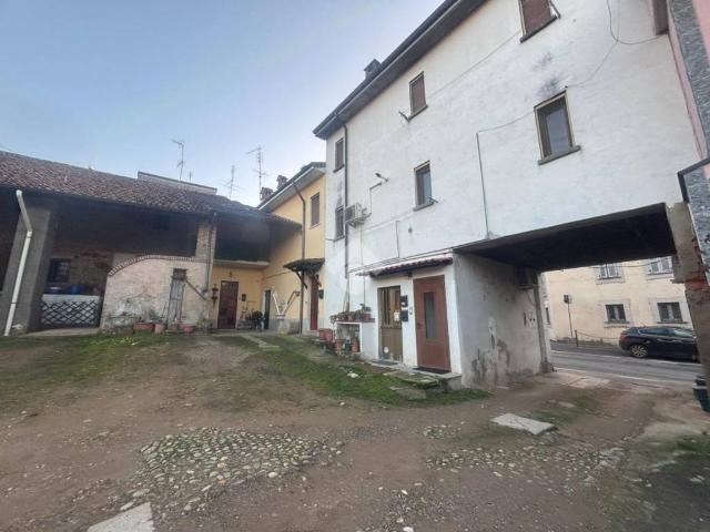 Appartamento in vendita a Besate, Milano