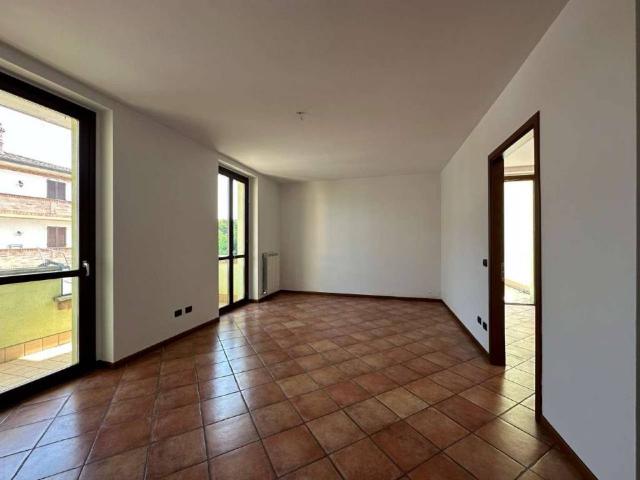 Appartamento in vendita a Besenzone, Reggio Emilia