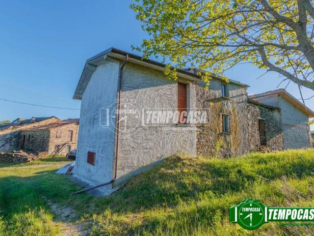 Appartamento in vendita a Bettola, Reggio Emilia