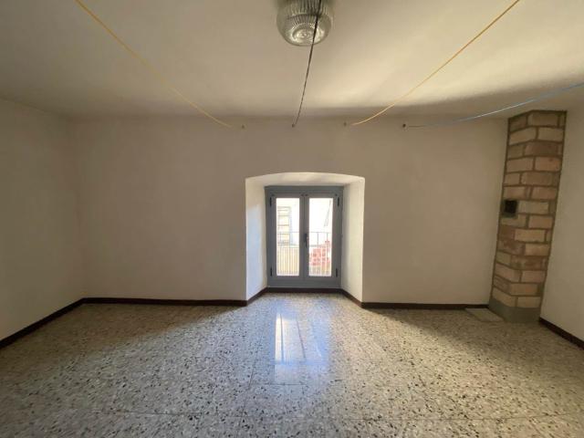 Appartamento in vendita a Fra I Luoghi, Bettola