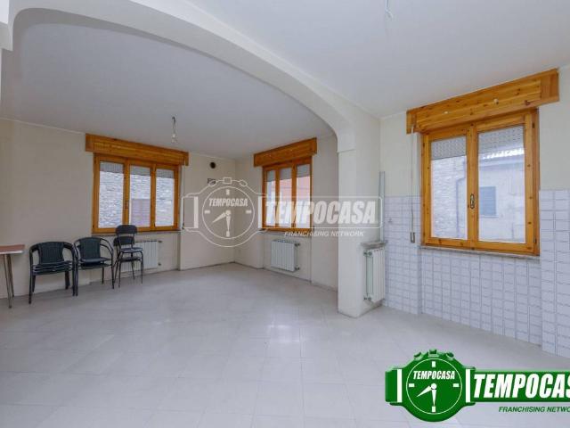 Appartamento in vendita a Fra I Luoghi, Bettola