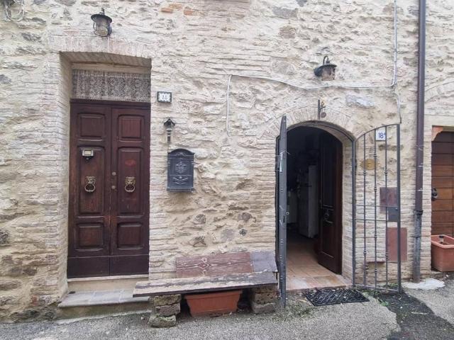 Appartamento in vendita a Bevagna, Perugia