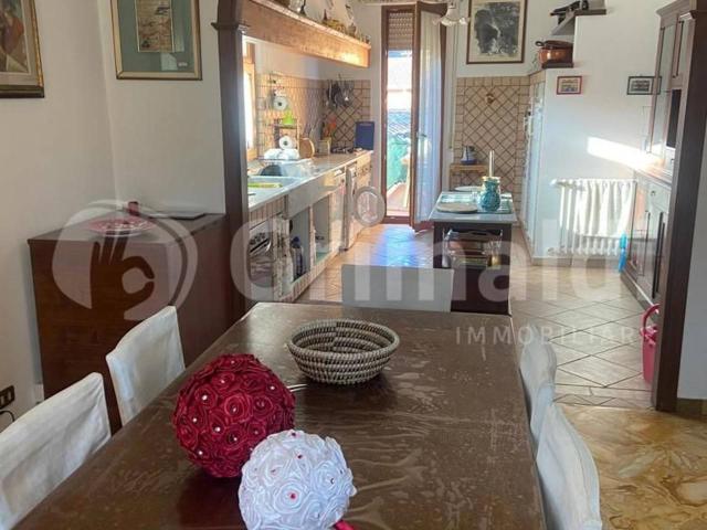Appartamento in vendita a Beverino, Padivarma