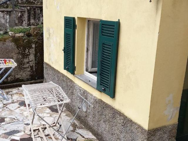 Appartamento in vendita a Beverino, Padivarma