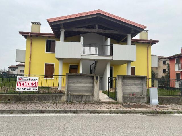 Appartamento in vendita a Bevilacqua, Veneto