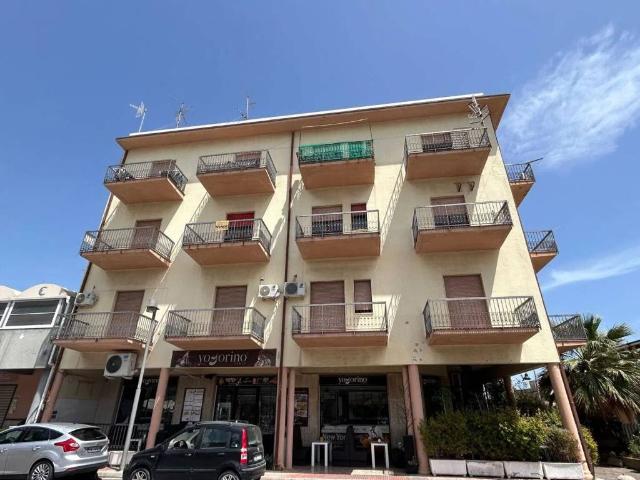Appartamento in vendita a Calabria, Reggio Calabria