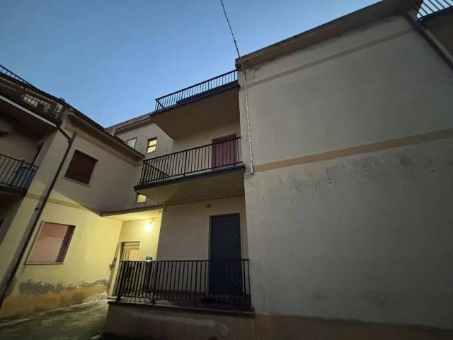 Appartamento in vendita a Calabria, Reggio Calabria