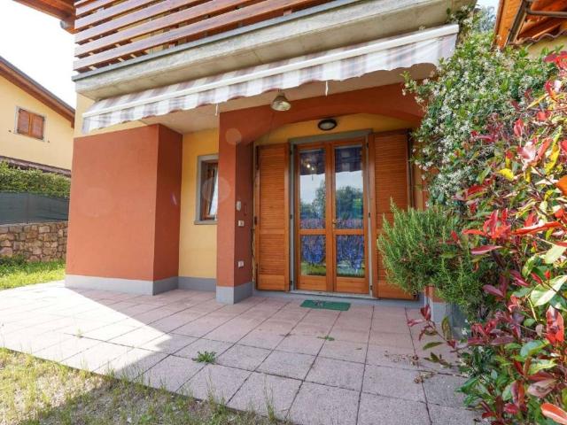 Appartamento in vendita a Bianzano, Lombardia