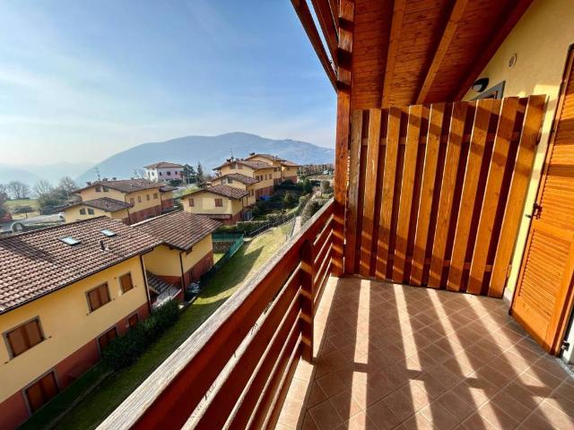 Appartamento in vendita a Bianzano, Lombardia