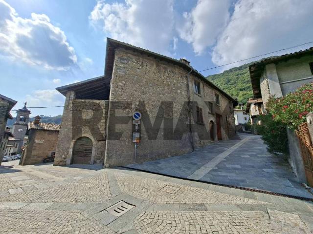 Appartamento in vendita a Bianzano, Lombardia