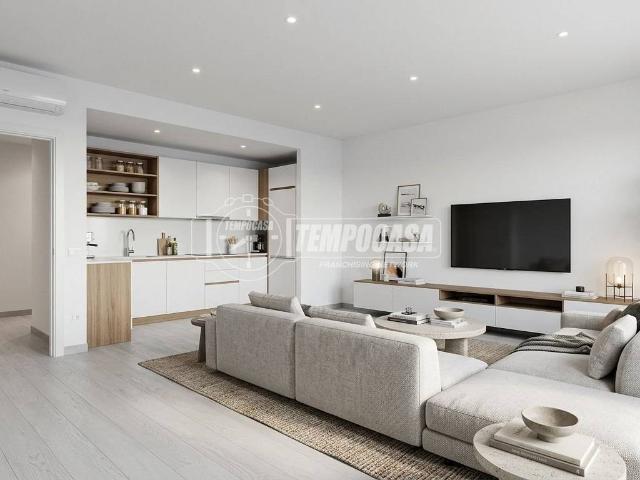 Appartamento in vendita a Biassono, Monza e della Brianza
