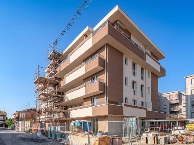 Appartamento in vendita a Biassono, Lombardia