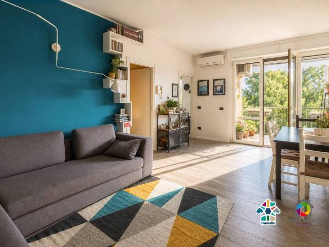 Appartamento in vendita a Biassono, Lombardia