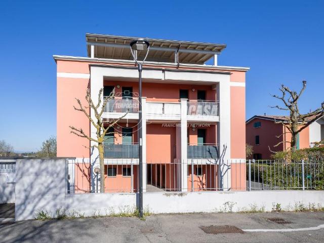 Appartamento in vendita a Val d’Enza, Re