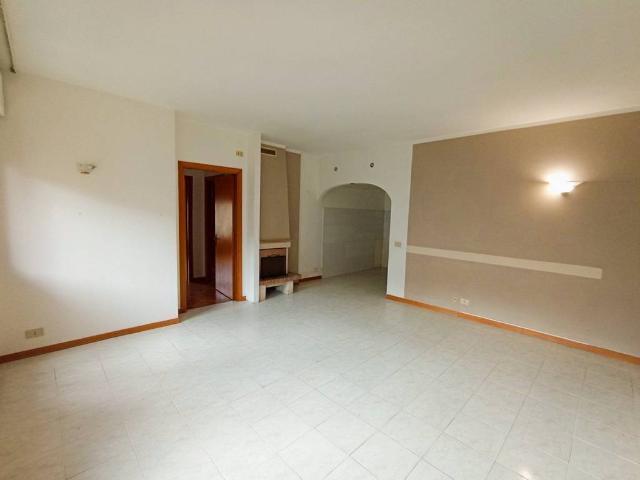 Appartamento in vendita a Bibbiena, Toscana