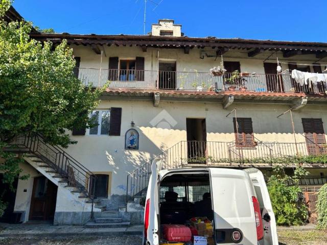 Appartamento in vendita a Famolasco, Piemonte