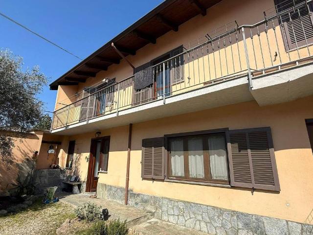 Villa Indipendente in vendita a Famolasco, Piemonte