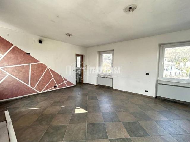 Appartamento in vendita a Arico, Piemonte
