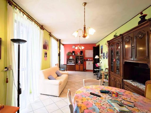 Appartamento in vendita a Prato, Piemonte