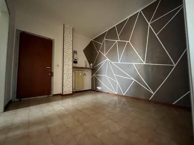 Appartamento in vendita a Prato, Piemonte