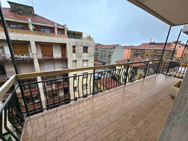 Appartamento in vendita a Piazzo, Biella