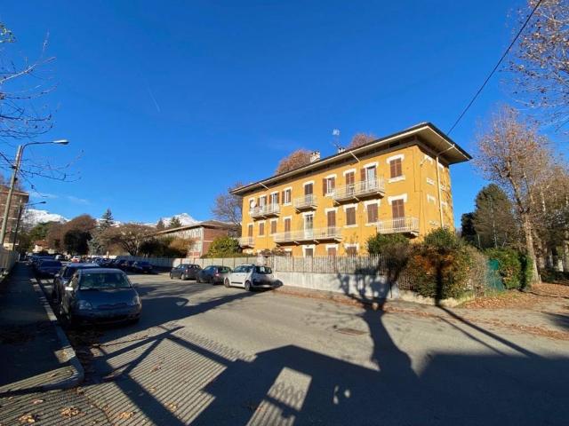 Appartamento in vendita a Prato, Piemonte