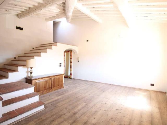 Appartamento in vendita a Bientina, Toscana